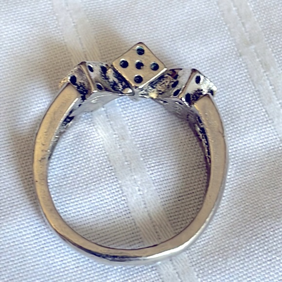 3D Lucky Dice Silver Tone Metal Gambler’s Good Luck Ring - Picture 4 of 8